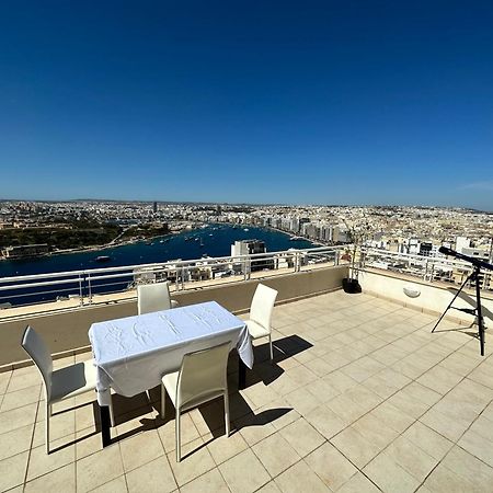 Malta - Best Panoramic Penthouse Lägenhet Sliema Exteriör bild