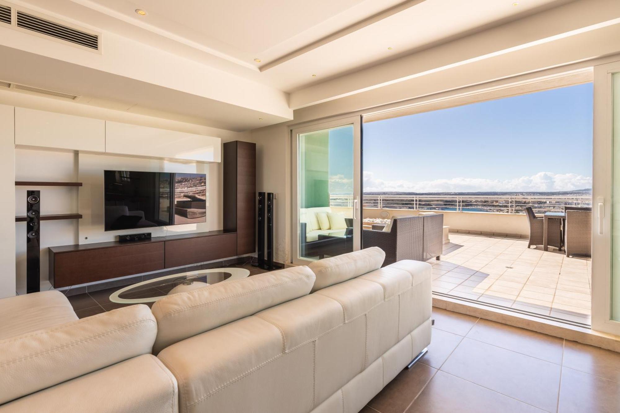 Malta - Best Panoramic Penthouse Lägenhet Sliema Exteriör bild