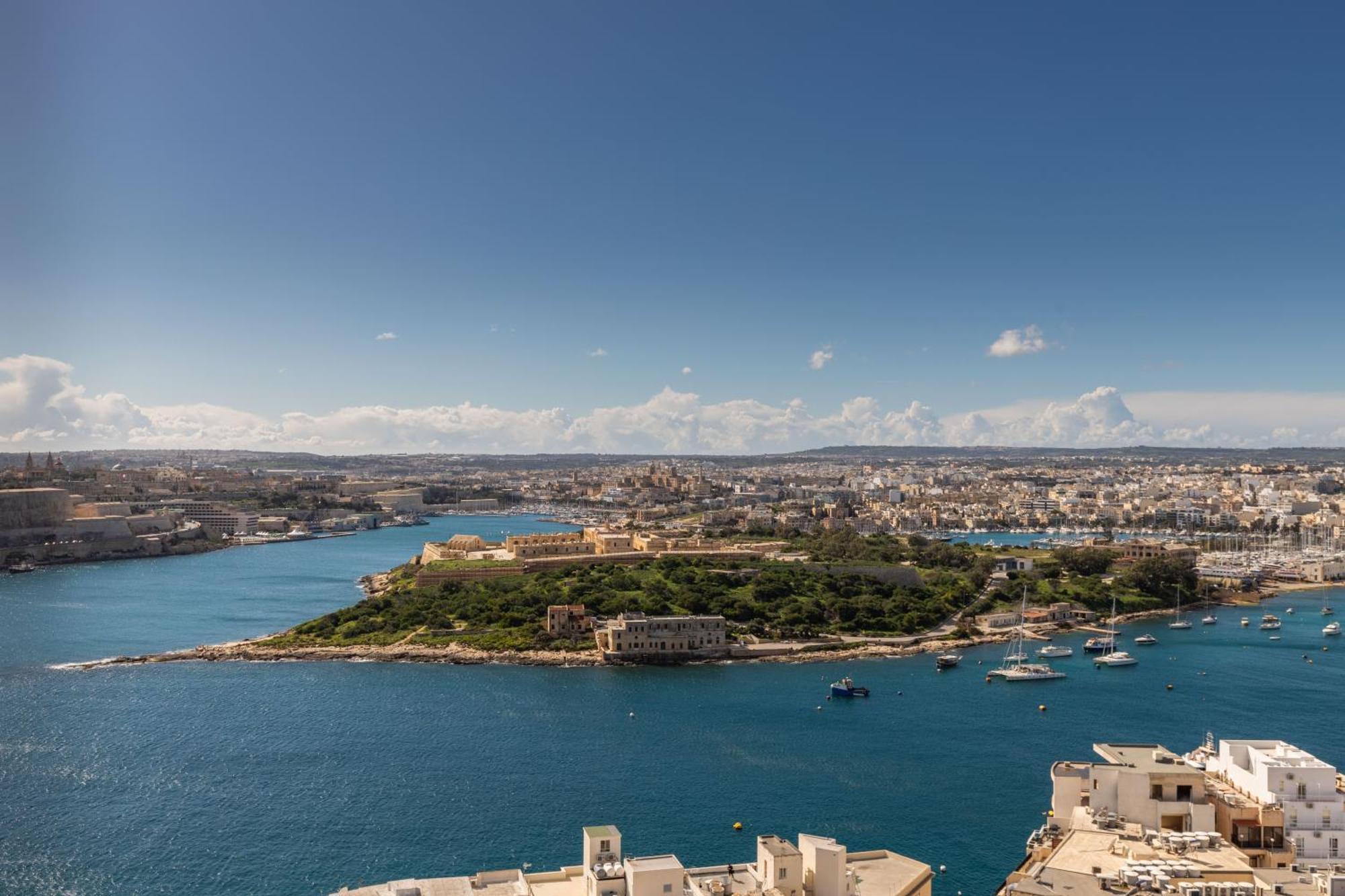 Malta - Best Panoramic Penthouse Lägenhet Sliema Exteriör bild